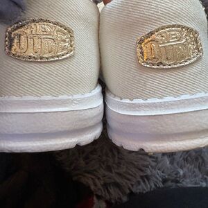 Hey Dude Cream and White w/gold accents EUC
